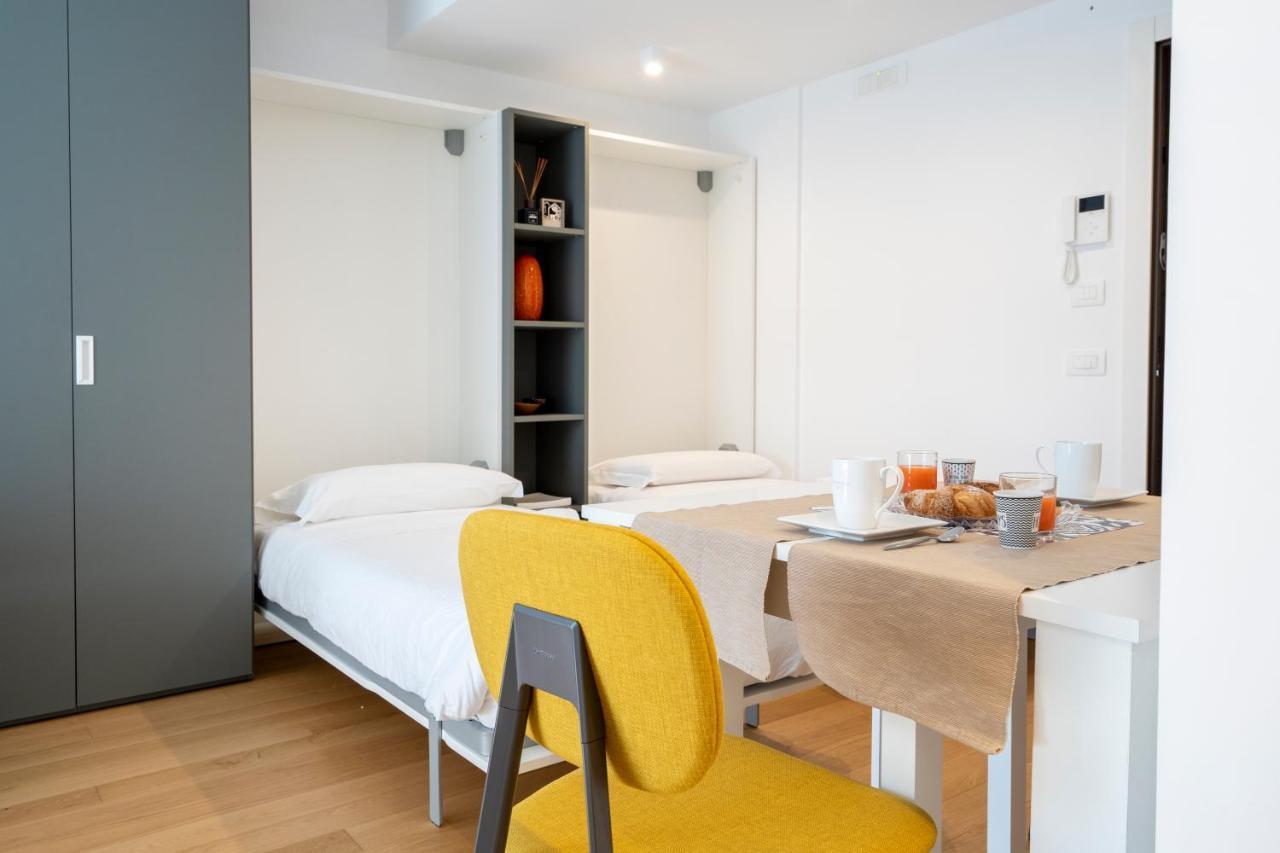 Twelve12 - Universita & Stazione Aparment Bari Exteriér fotografie